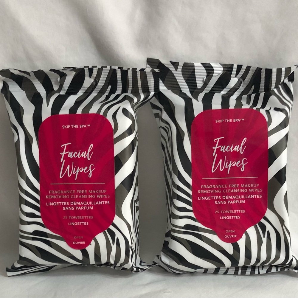 2PK fragrance free make up removing cleansing facial wipes. 50 PCs in total.